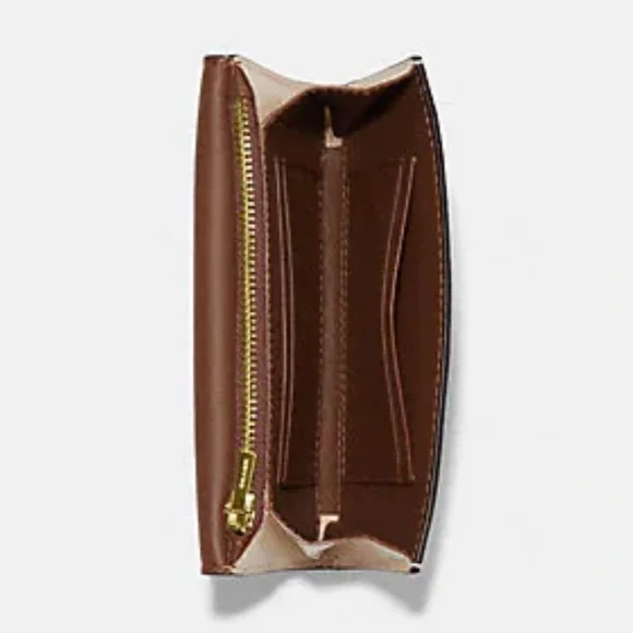 Unique luxury COACH Kleo Wallet In Colorblock 🔥🧡 - Picture 3 of 8